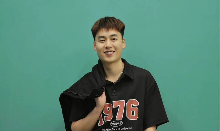 955B0A62FB223C6A65A015CEA6C41000