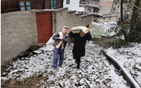 籽籽丹心驻乡村 实干担当践初心