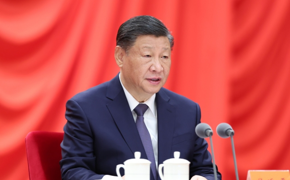 总书记带头拉直廉洁纪律“准绳”